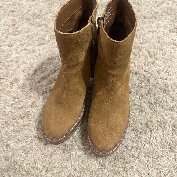 Steve Madden Sloanne Platform Bootie in Cognac Suede 7M - Picture 5 of 7